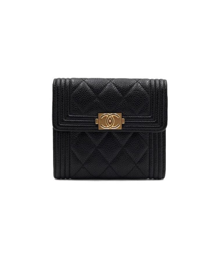 [중고명품] 샤넬 블랙 캐비어 금장 플랩 여성 반지갑 사이즈 11.5cm 161374858