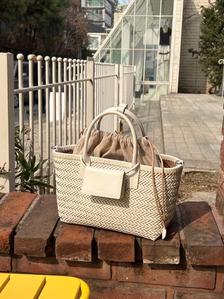 에스테 가죽 토트 M 아이보리 LFmall