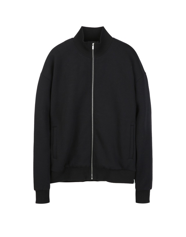 질스튜어트 뉴욕 세트 [SET] [NEW YORK SWEAT] UrbanShell 트랙집업 & 와이드핏 조거팬츠 셋업 - 블랙 착용컷