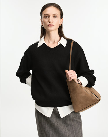 Cashmere Blended V-Neck Knit Top (Black)