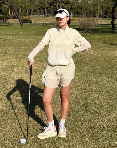 [SET][AIR GRID] Women Pro-Fit Oversized Golf Jacket (IVORY)