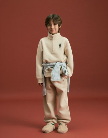 [Set][KIDS] 반집업 카라 스웻 티셔츠 베이지 + 조거 스웻 팬츠 베이지