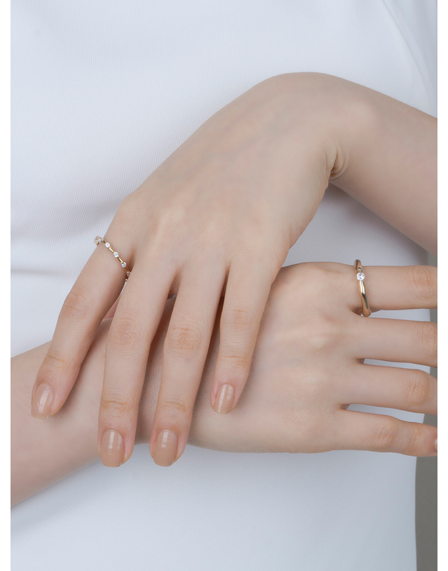 어거스트 앨리스 rough&bone ring set _champagne gold [러프 앤 본 반지 세트_샴페인 골드] 착용컷
