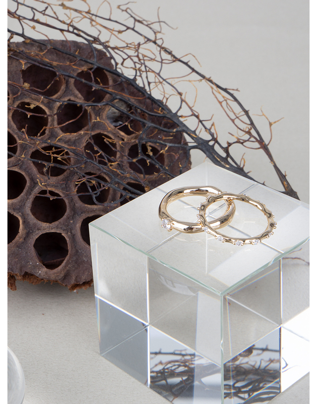 어거스트 앨리스 rough&bone ring set _champagne gold [러프 앤 본 반지 세트_샴페인 골드] 착용컷