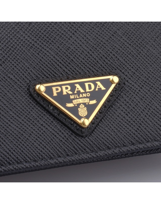 프라다 [PRADA] 사피아노 카드 지갑 1MC122 QHH F0002 착용컷