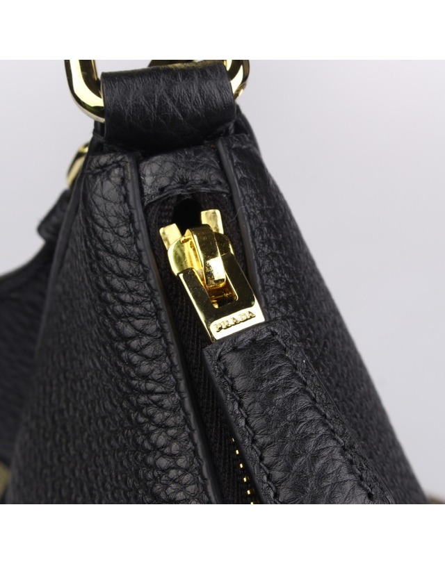 프라다 [PRADA] 가죽 숄더백 1BH193 2DKV F03C3 착용컷