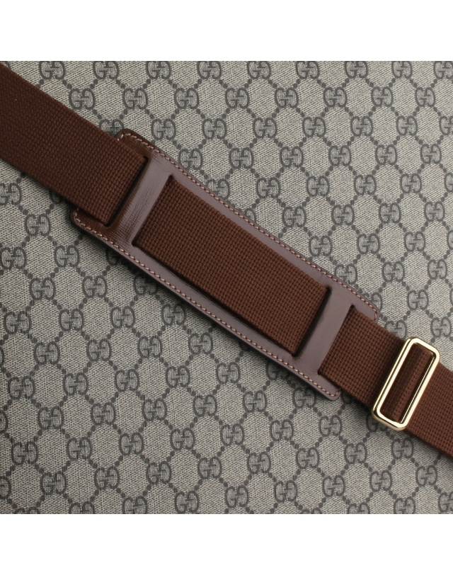 구찌 [GUCCI] 인터로킹 G 로고 토트백 674155 92THG 8563 착용컷