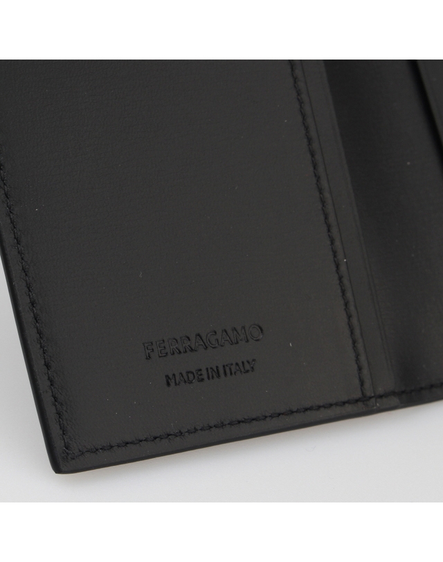 살바토레 페라가모 [FERRAGAMO] 로고 카드 지갑 66 1332 0770104 착용컷