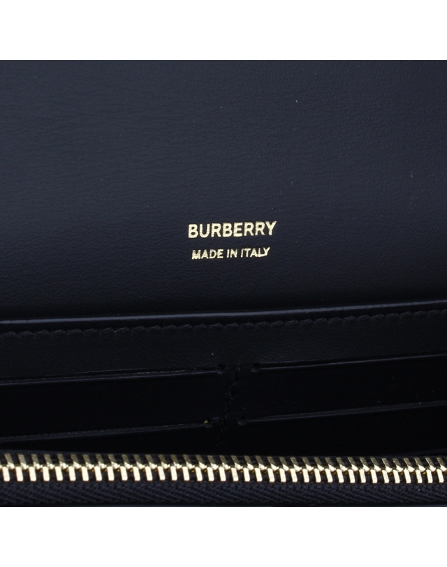 버버리 [BURBERRY] TB 롤라 체인 월렛백 8062338 착용컷
