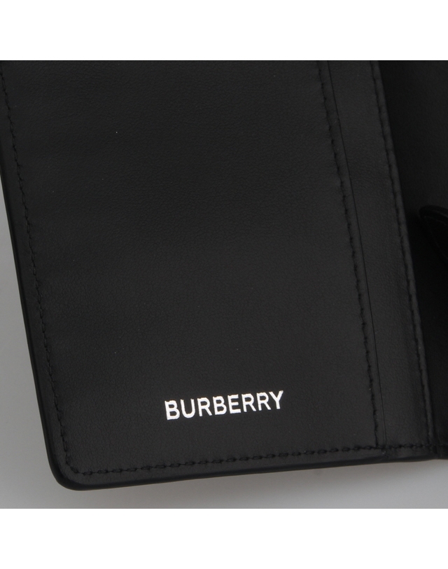 버버리 [BURBERRY] 빈티지체크 장지갑 8069819 착용컷