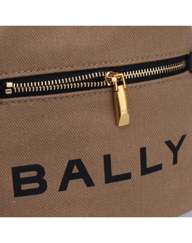 발리 [BALLY] 미니버킷 BAR WLO05OCY034 I113O 착용컷