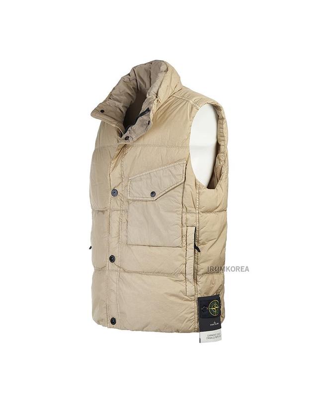 스톤아일랜드 [스톤아일랜드] FW25 남성 크링클 렙스 패딩 조끼 K2S15G100003 S0A23 V009A 착용컷