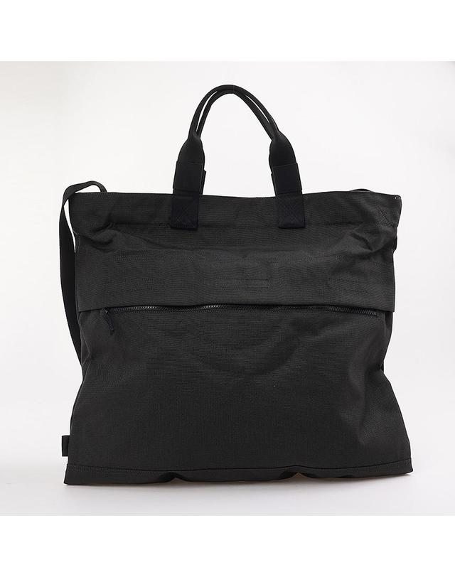 스톤아일랜드 [스톤아일랜드] FW25 남성 멀티플 포켓 토트백 K2S159200012 S0075 V0062 착용컷