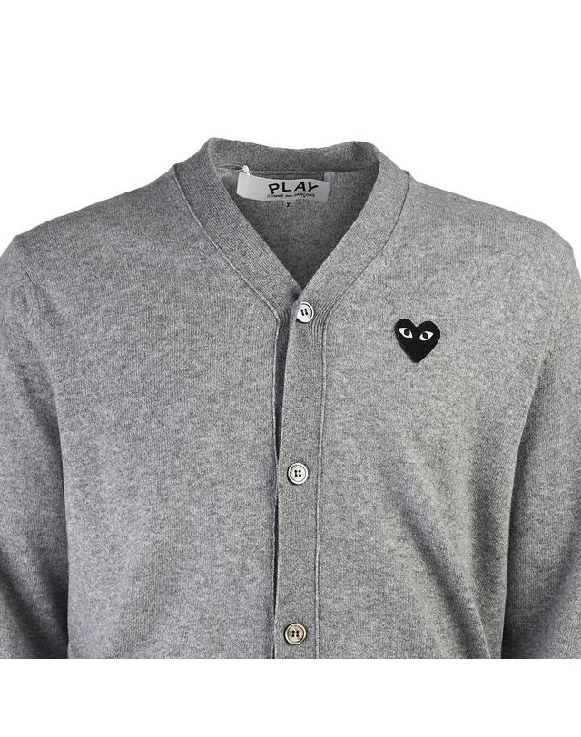 꼼데가르송 [꼼데가르송] FW24 공용 하트 와펜 가디건 AX N024 051 2 LIGHT GREY 착용컷