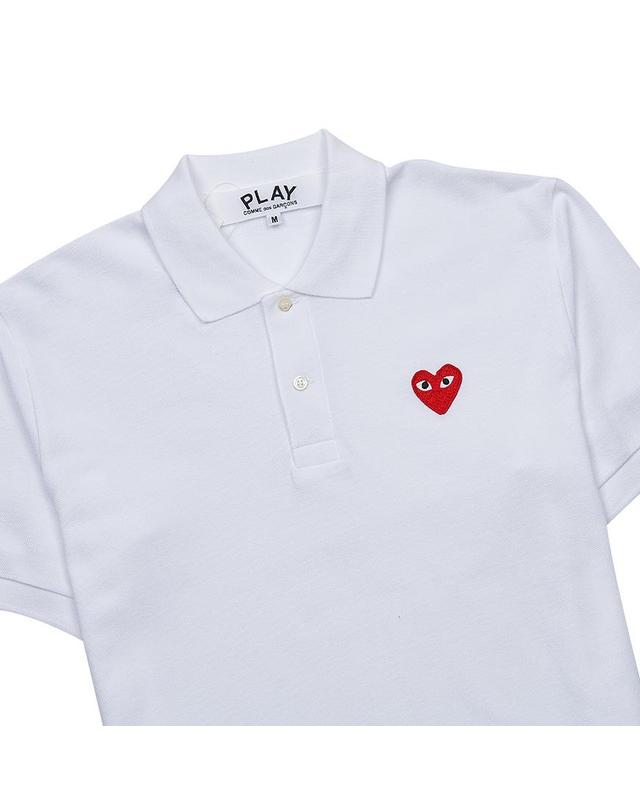꼼데가르송 [꼼데가르송] SS25 공용 레드 하트 폴로 티셔츠 AX T006 051 WHITE 착용컷