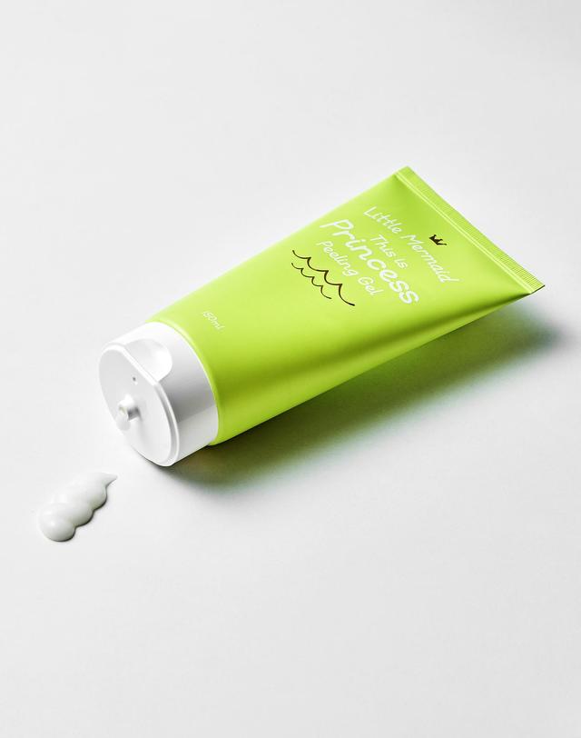 뷰티레시피 리틀머메이드 디스 이즈 프린세스 필링젤 150ml 착용컷