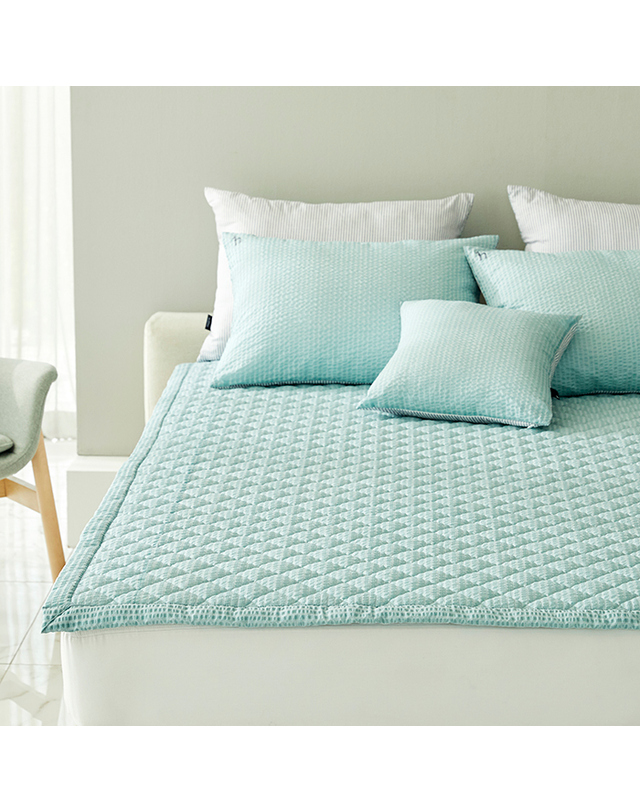 헤지스 홈 [헤지스홈]모달리플 솔레미오 그린 패드 슈퍼싱글/퀸/킹 착용컷