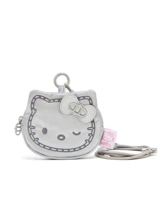 아떼 바네사브루노 액세사리 [Hello Kitty x athe] 스터드 실버 스트랩 미니파우치 착용컷