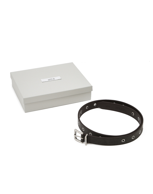 아떼 바네사브루노 액세사리 블랙 30MM 아일렛 투톤레더 벨트 착용컷