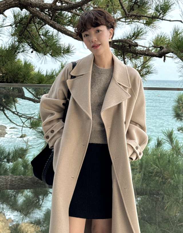 앳코너 캐시미어 핸드메이드 더블 코트 라이트 베이지 밝은 베이지 상세