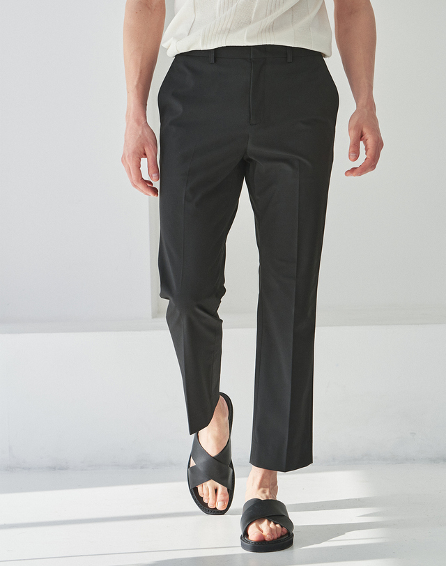 캐시미어하우스 [Murray Allan]테이퍼트 스트레치 팬츠Tapered Stertch Pants(BK) 착용컷