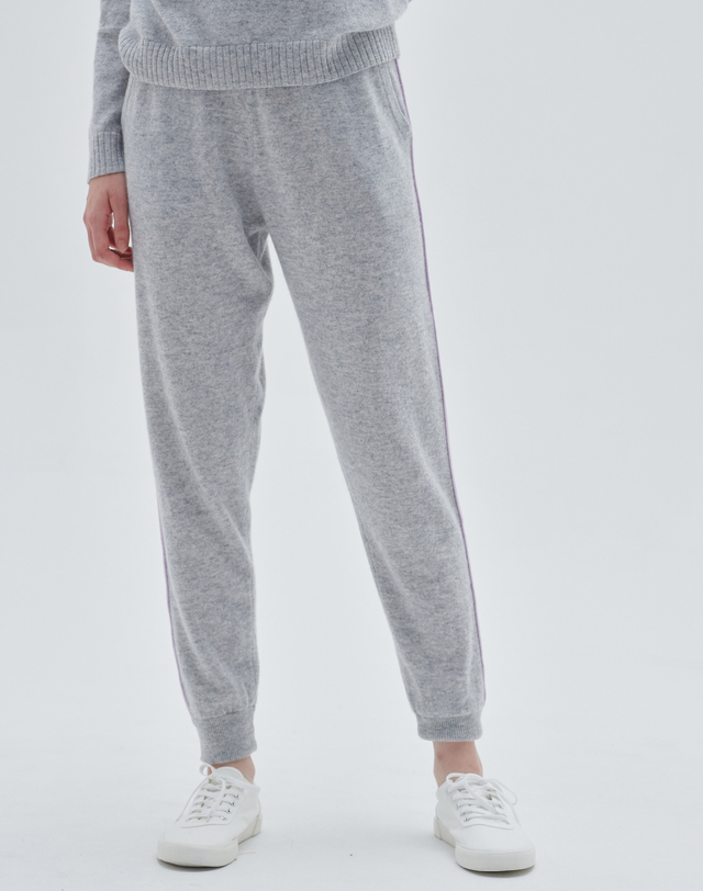 캐시미어하우스 [Murray Allan] 100%캐시미어 롤엣지 조거 팬츠 Rolledge jogger pants(Light Grey) 착용컷