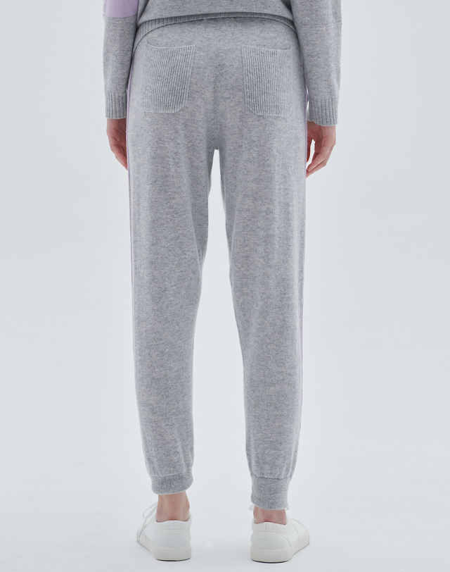 캐시미어하우스 [Murray Allan] 100%캐시미어 롤엣지 조거 팬츠 Rolledge jogger pants(Light Grey) 착용컷