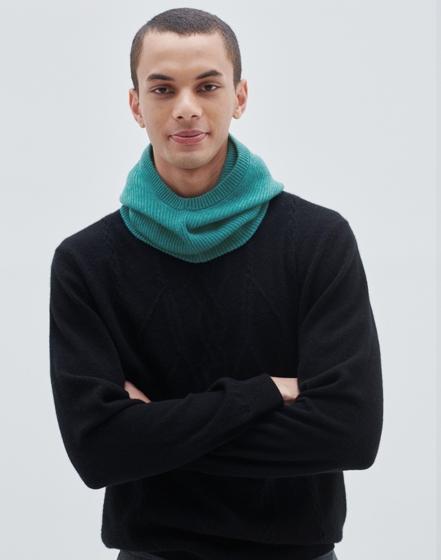 캐시미어하우스 [Murray Allan] 100%캐시미어 후드 넥 워머Hoody warmer(Emerald Grey) 착용컷