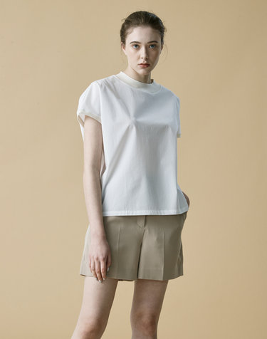 [Cashmere Class]우븐 & 니트 소재 믹스매치 판쵸스타일의 루즈 풀오버 Loose pullove (White)