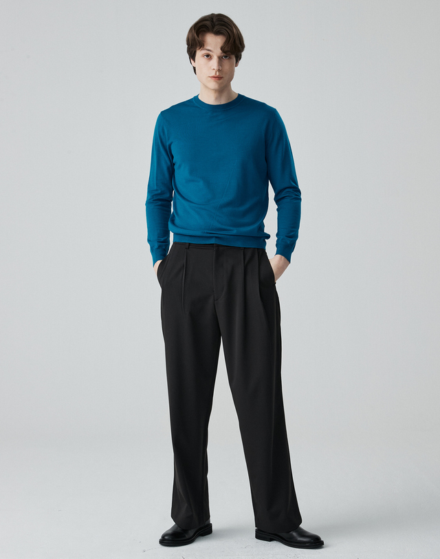캐시미어하우스 [Murray Allan]A로고 라운드 롱 슬리브 풀오버 A LOGO Round pullover Red bee_ Turquoise Blue(QB) 착용컷