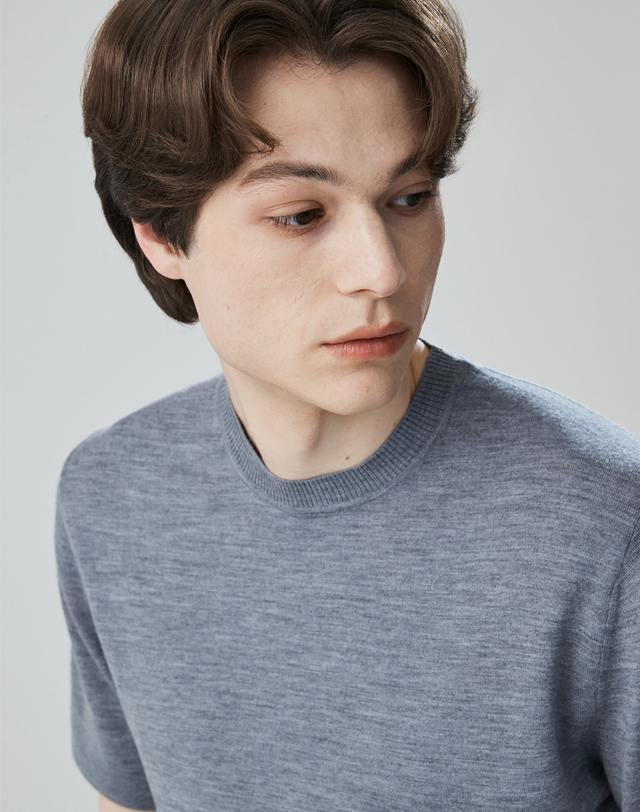 캐시미어하우스 [Murray Allan] 라운드넥 하프슬리브 풀오버 Round half sleeve pullover(Grey) 착용컷