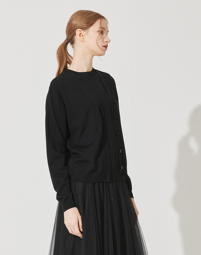 캐시미어하우스 [Murray Allan] Long V-neck cardigan_Black(BK) M42WCD010BK 착용컷