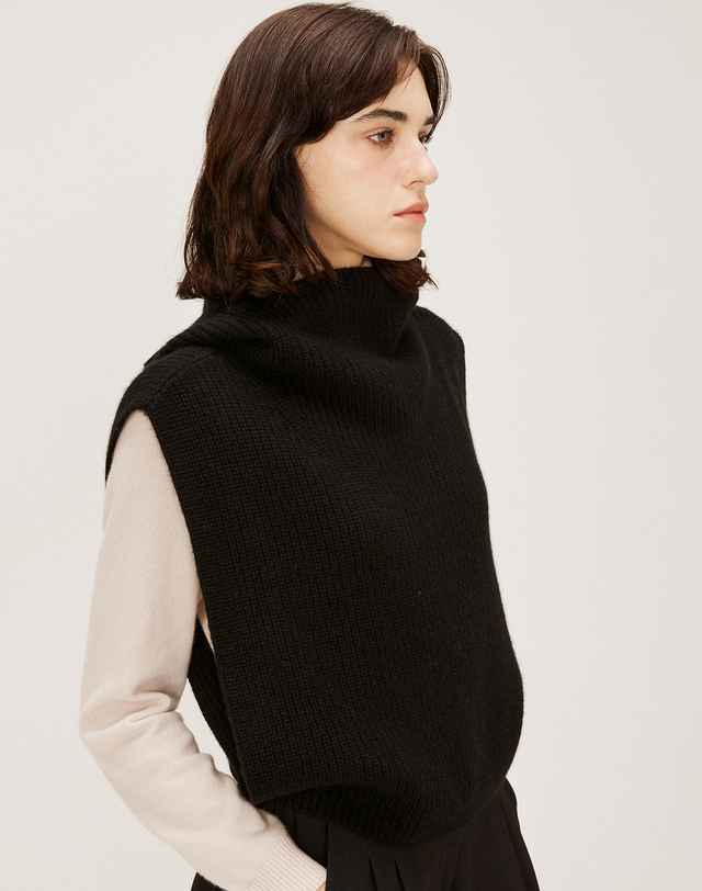 캐시미어하우스 [Murray Allan] 100%캐시미어 Hoody Warmer Vest_ Black (BK) M43WVT032BK 착용컷