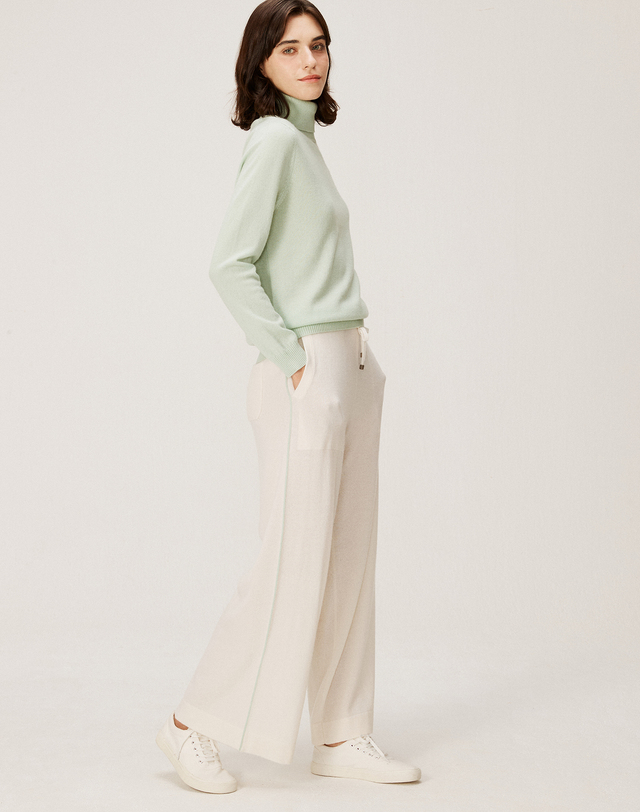 캐시미어하우스 [Murray Allan] 100%캐시미어 Line Wide Pants_ Ivory (IV) M43WPN042IV 착용컷