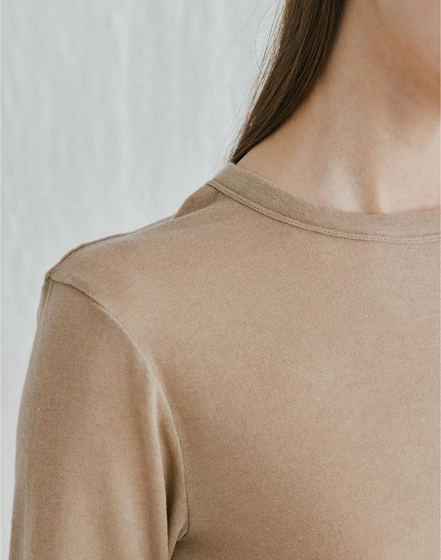 캐시미어하우스 [Cashmere Class]Wool long T-shirts_BEIGE(BE) C52WTS034BE 착용컷
