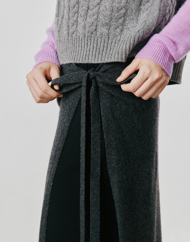 캐시미어하우스 [Cashmere Class] 100%캐시미어 Wrap Skirt_Charcoal(CH) C53WSK011CH 착용컷