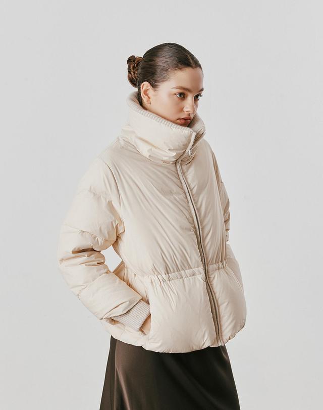 캐시미어하우스 [Murray Allan] 100%캐시미어 Wide collar goose down jumper_ Sand beige (SE) M53WOT025SE 착용컷