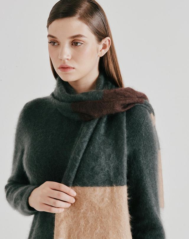 캐시미어하우스 [Murray Allan] 100%캐시미어 Longhair multi muffler_Dark green (KG) M53AMU043KG 착용컷