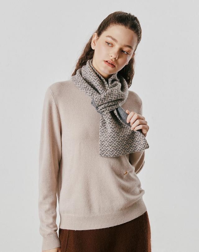 캐시미어하우스 [Murray Allan] 100%캐시미어 Lips Texture petit scarf_Beige (BE) M53APE056BE 착용컷