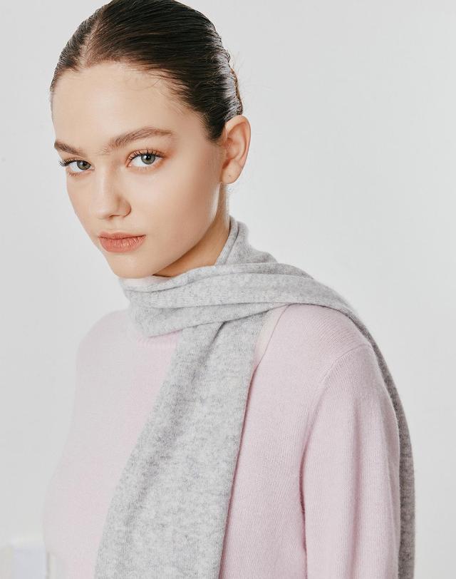 캐시미어하우스 [Murray Allan] 100%캐시미어 Double line petit scarf_Light grey (LG) M53APE064LG 착용컷