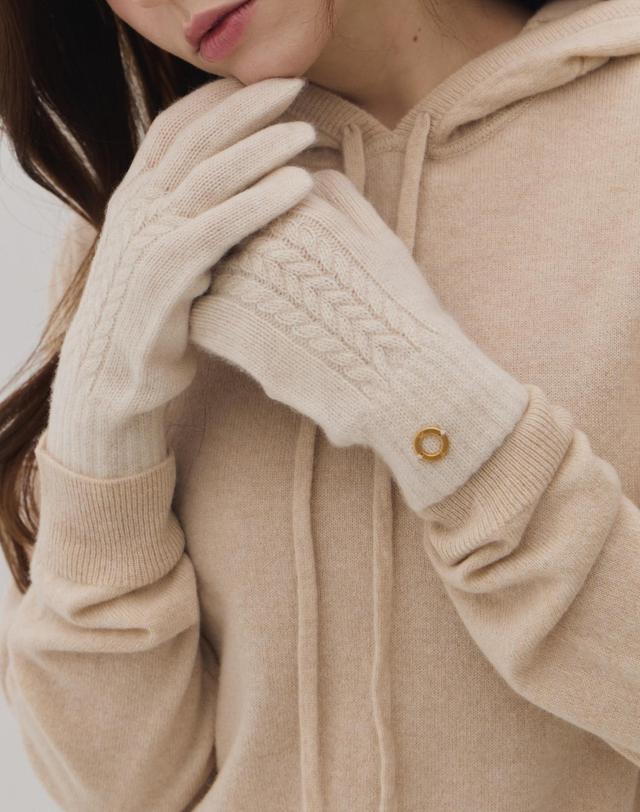 캐시미어하우스 케이블 플레인 글로브 (Sand Beige)_M63AGL014 그레이 착용컷