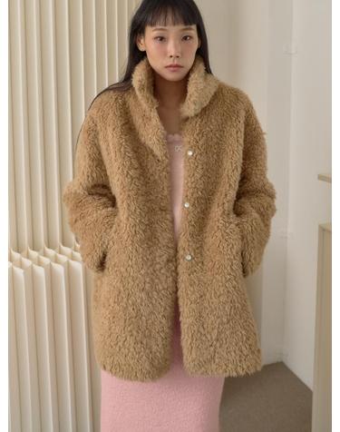 Reversible Shearling Mustang Coat_Beige