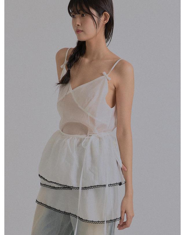 쏘리투머치러브 Ethereal Lace Bustier Sheer Dress_White 착용컷