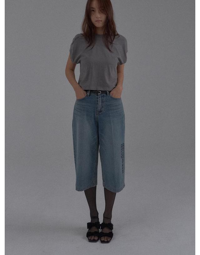 쏘리투머치러브 Straight Cut 6/10 Bermuda Denim Pants_Blue 착용컷