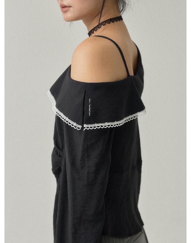 쏘리투머치러브 One-Shoulder Off Drape Blouse_Black 착용컷