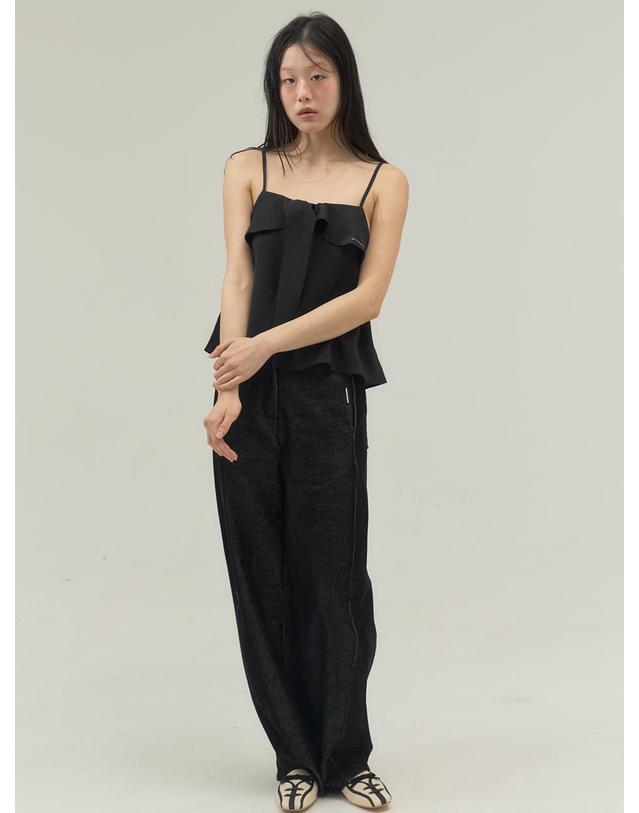 쏘리투머치러브 Draped Ribbon Camisole Top_Black 착용컷