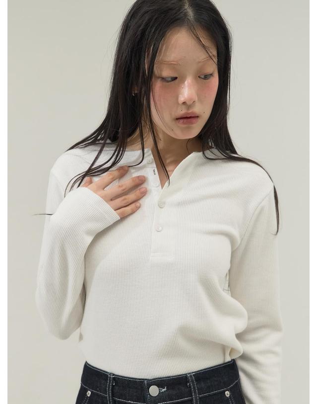 쏘리투머치러브 Stretch Rib Jersey Button Placket Top_White 착용컷