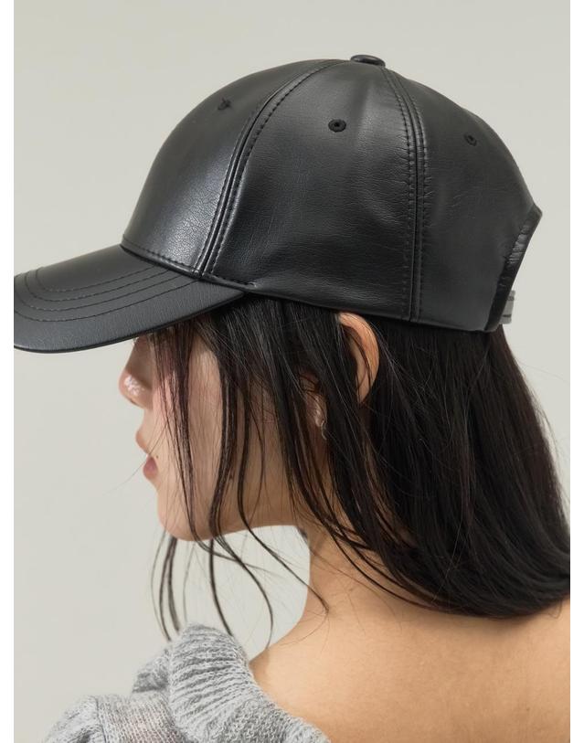 쏘리투머치러브 Urban Edge Baseball Cap_Black 블랙 착용컷