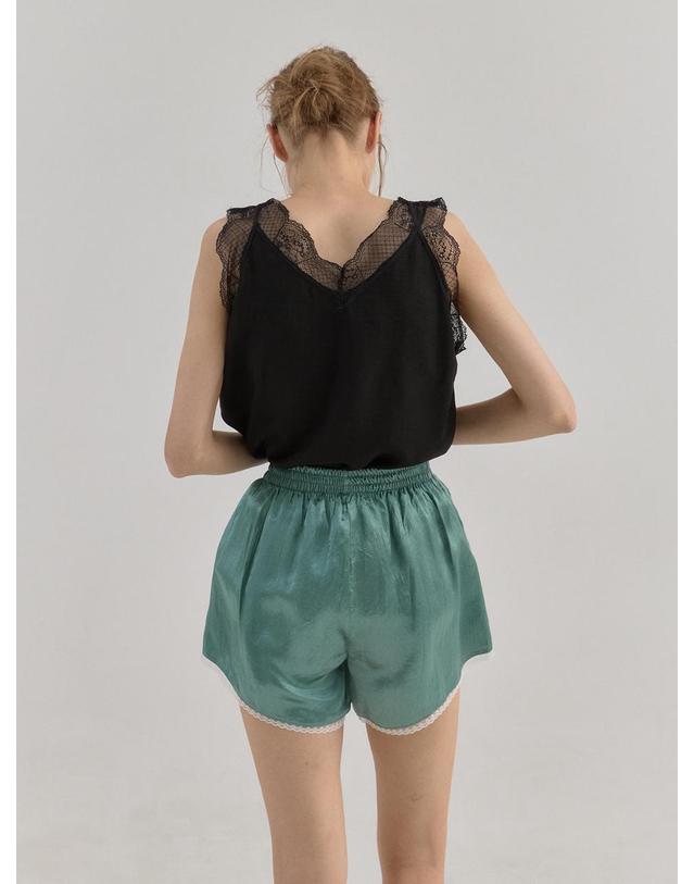 쏘리투머치러브 Fluid Texture Lounge Shorts_Green 착용컷
