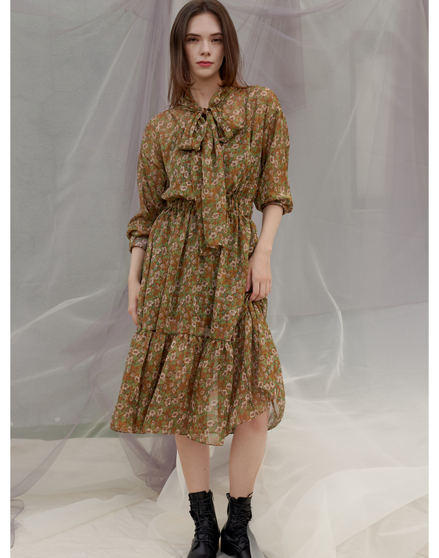 쏘리투머치러브 Annadams Ribbon Scarf Dress_Brown 착용컷